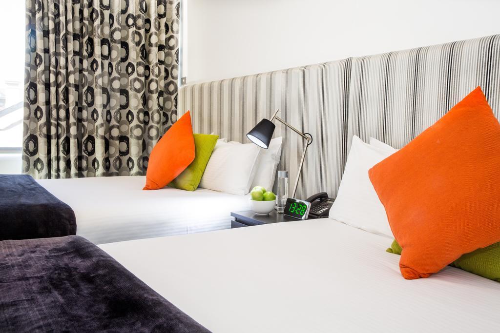 Comfort Hotel East Melbourne Exterior photo